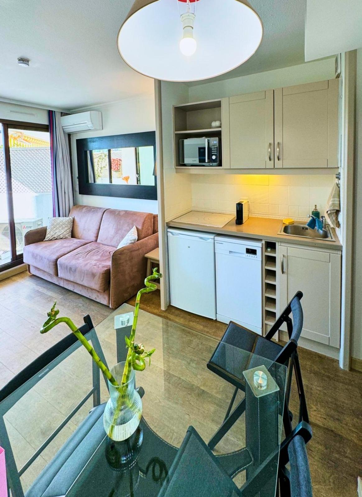 Appartement Bord De Mer Residence L'Ange Gardien Villefranche-sur-Mer Eksteriør bilde